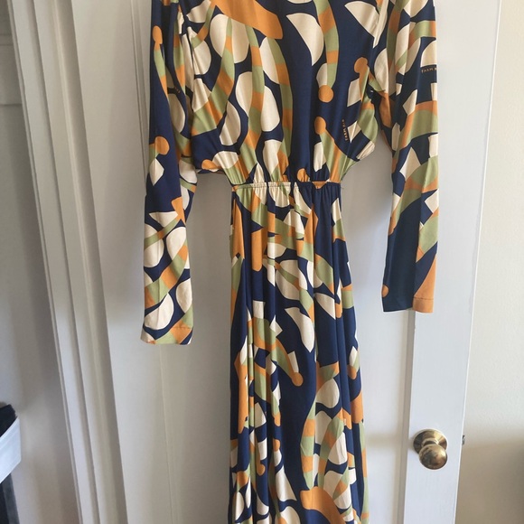 Multicolor Geometric Pattern Dress - Picture 2 of 2